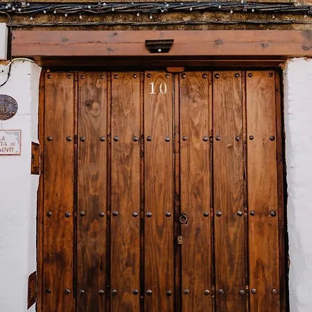 La Casita De Albino Castillo de Bayuela